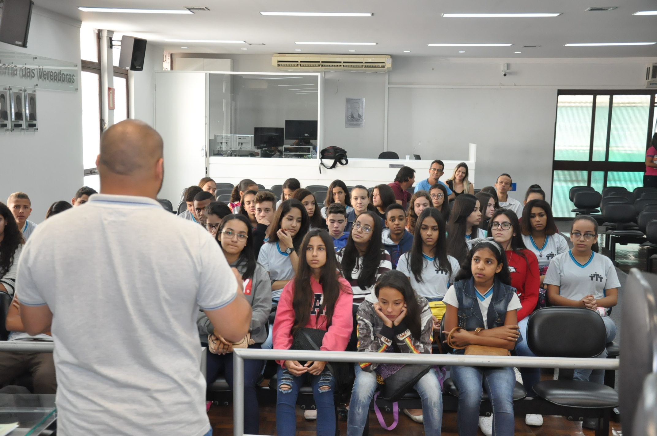 Plénario -Visitas das escolas Públicas