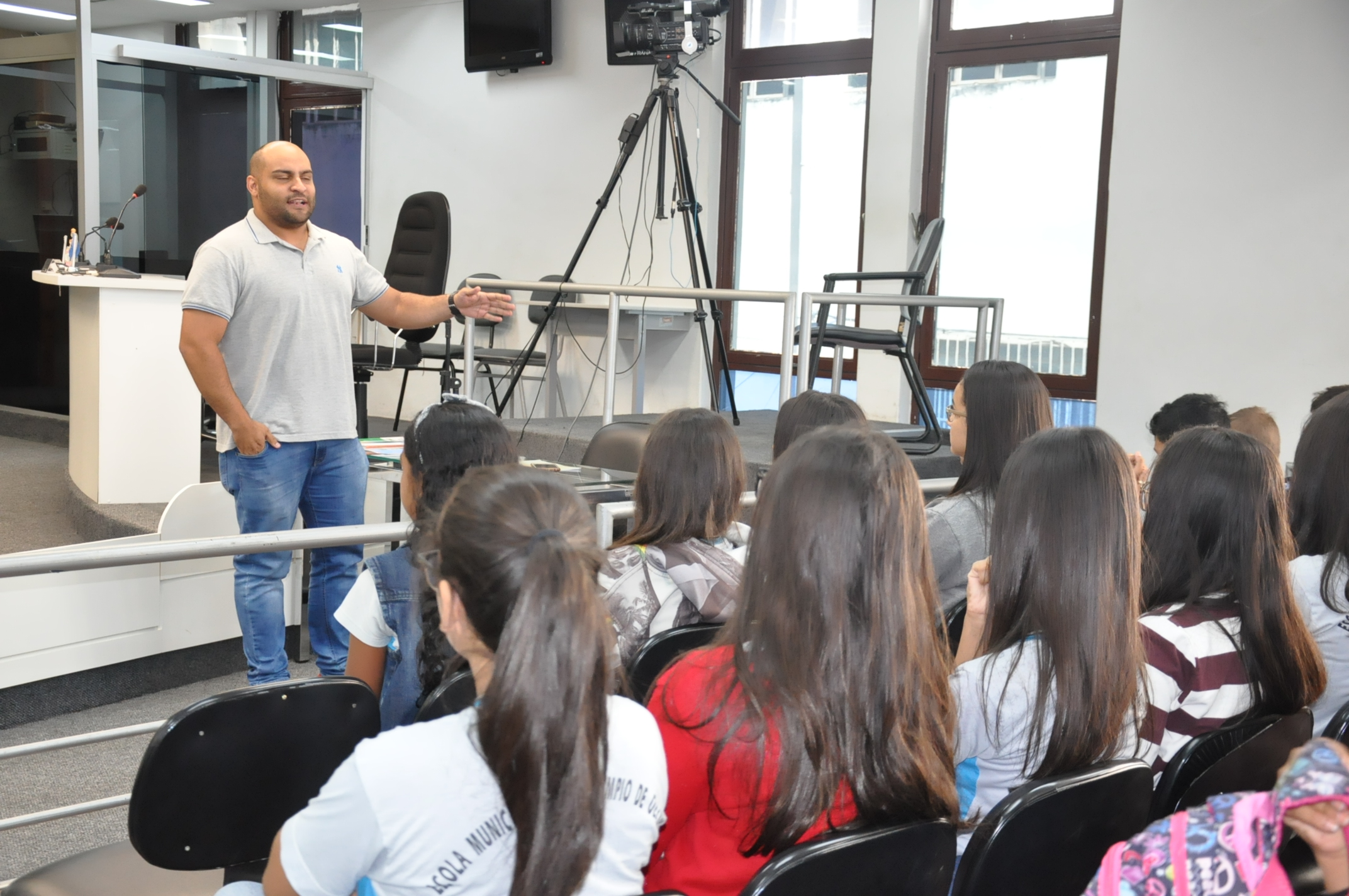 Plénario -Visitas das escolas Públicas