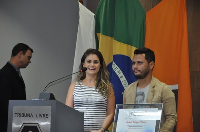 Ver. Cleitinho Azevedo  - Simone Campos Ferreira -Homenagem Profissional da Saúde 05-04-2018 