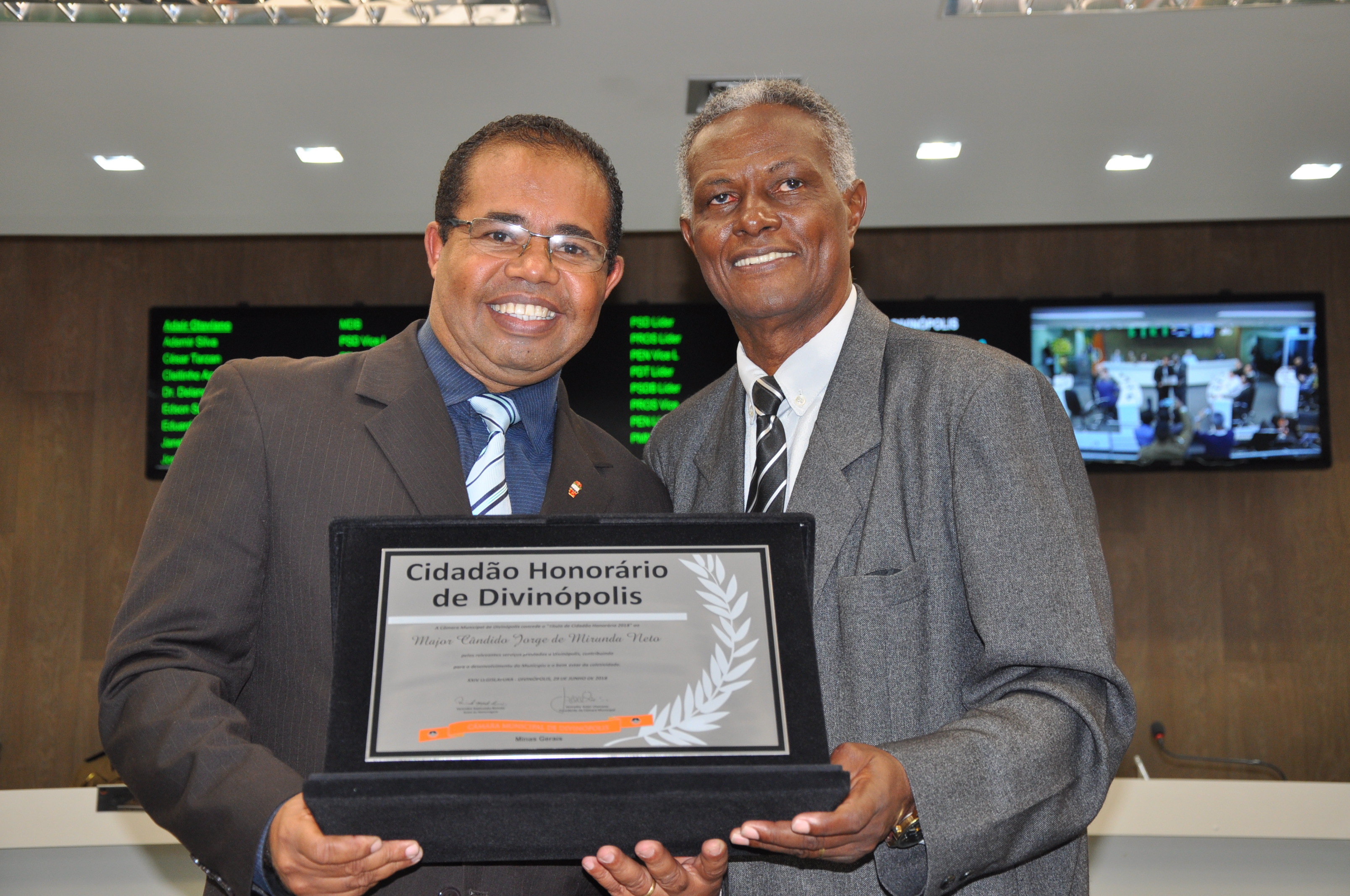 Ver. Raimundo Nonato -Major Cândido Jorge de Miranda Neto -Cidadão Honorário 29-06-2018