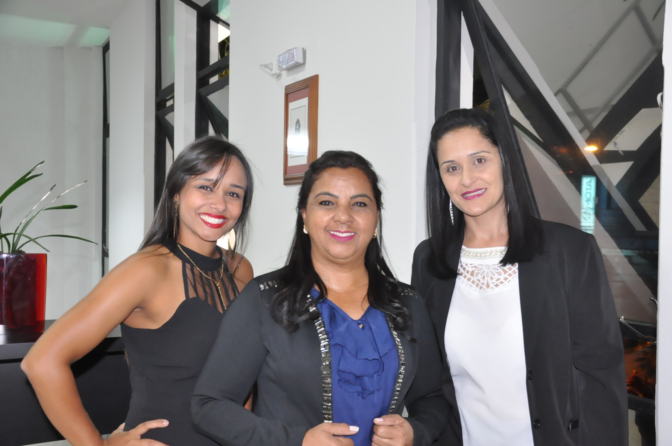 Paula -Helena Cristino -Daniela -Comunicação da Camara Municiapal de Divinopolis -Comenda Servidor Destaque 2018 / 03-05-2018 