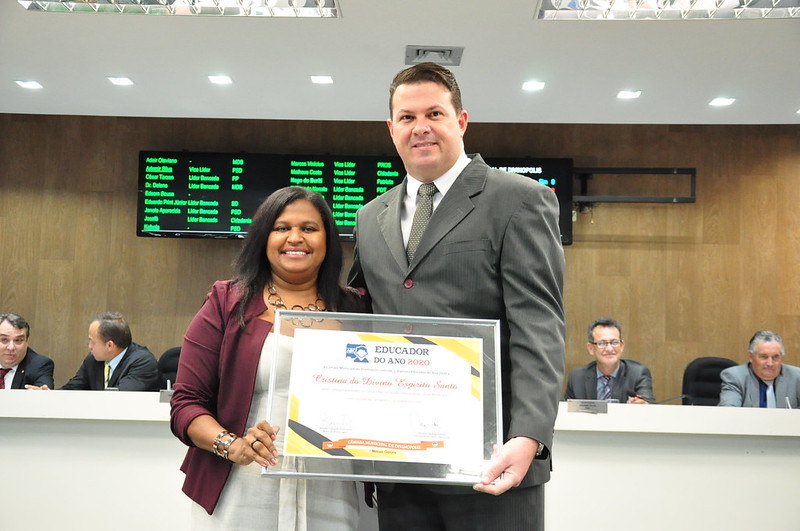 Educadores serão homenageados nesta quinta-feira 