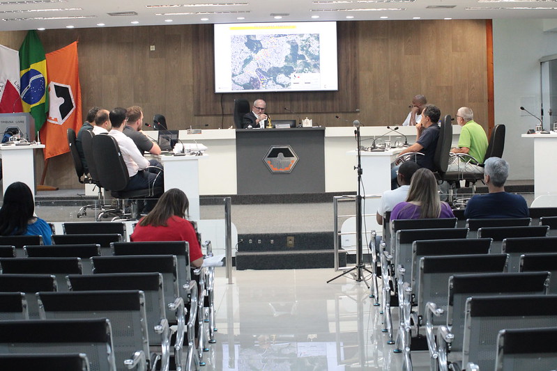 Vereadores discutem o trânsito do Complexo da Ferradura 